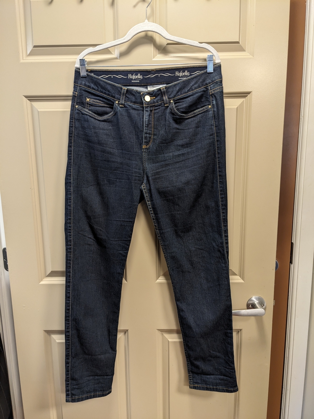 Rafaella Weekend Slimming Straight Leg Jeans Size 14